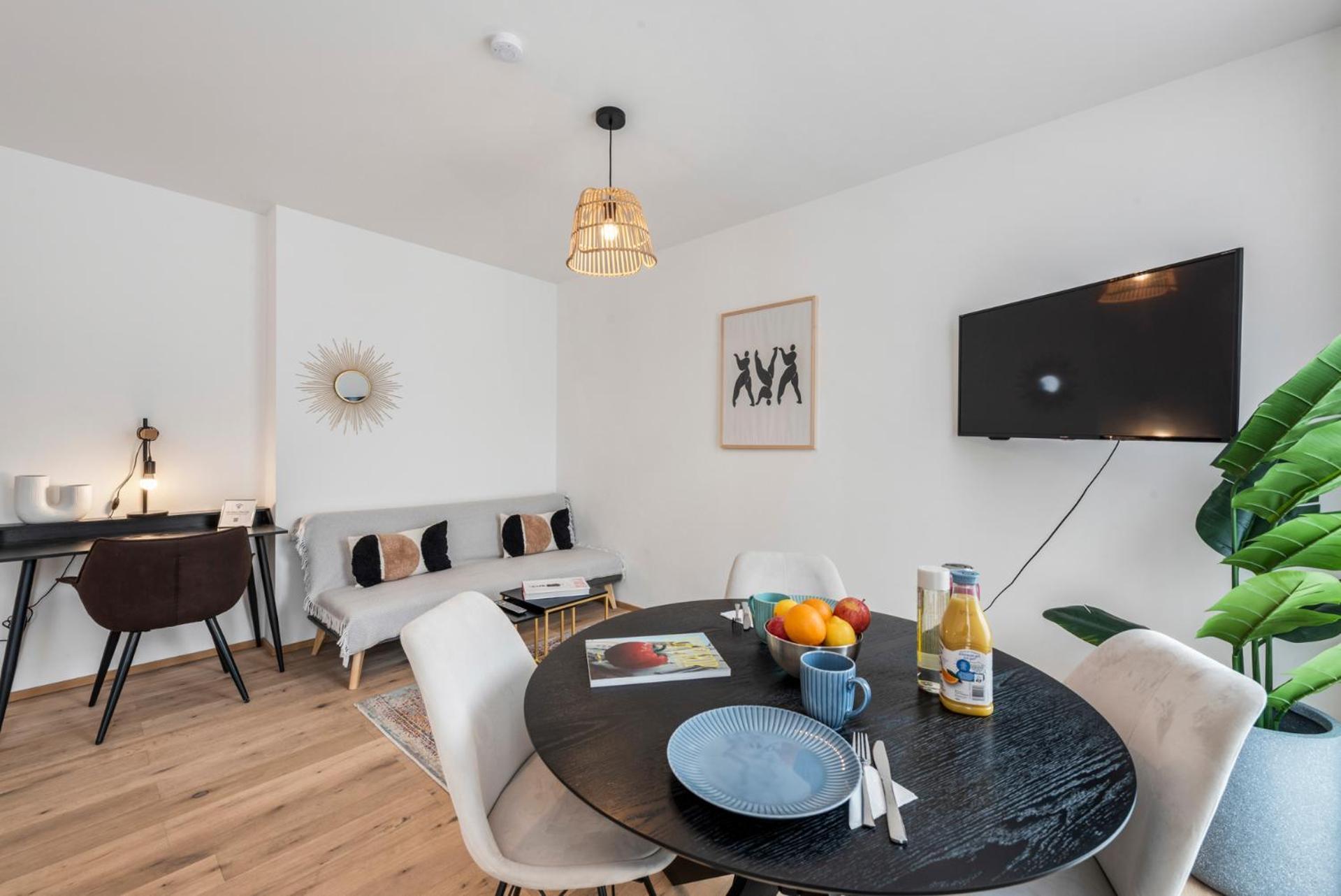 Vienna Hills Living Aparthotel ภายนอก รูปภาพ