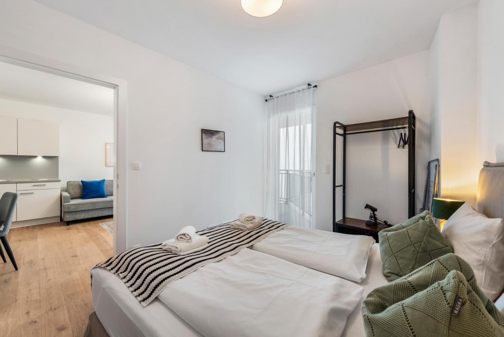 Vienna Hills Living Aparthotel ภายนอก รูปภาพ